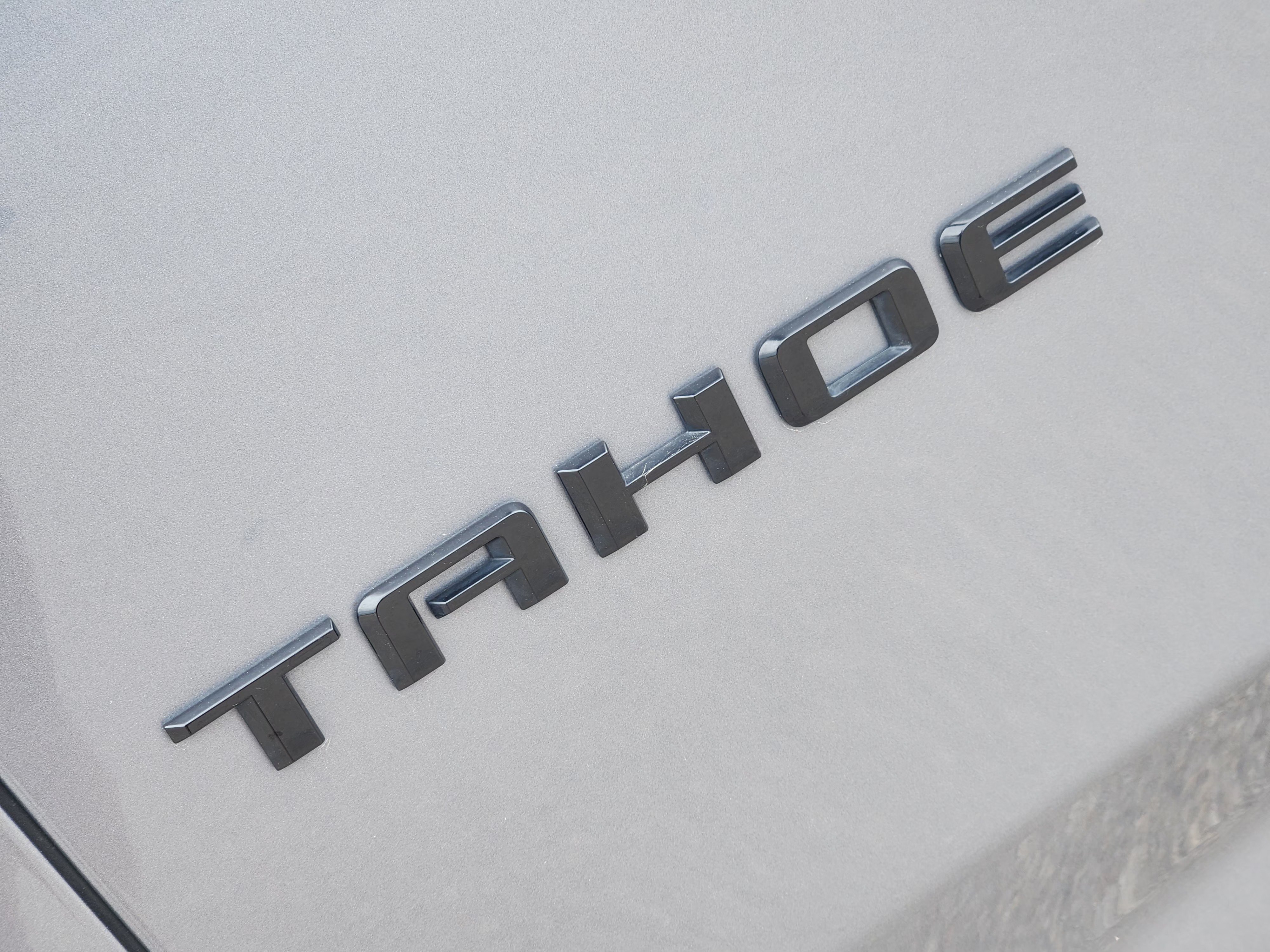 Used 2022 Chevrolet Tahoe LT w/ Luxury Package RWD image 12