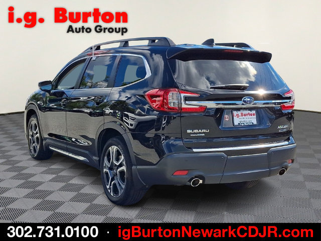 Used 2024 Subaru Ascent Limited w/ Technology Package AWD/4WD image 4