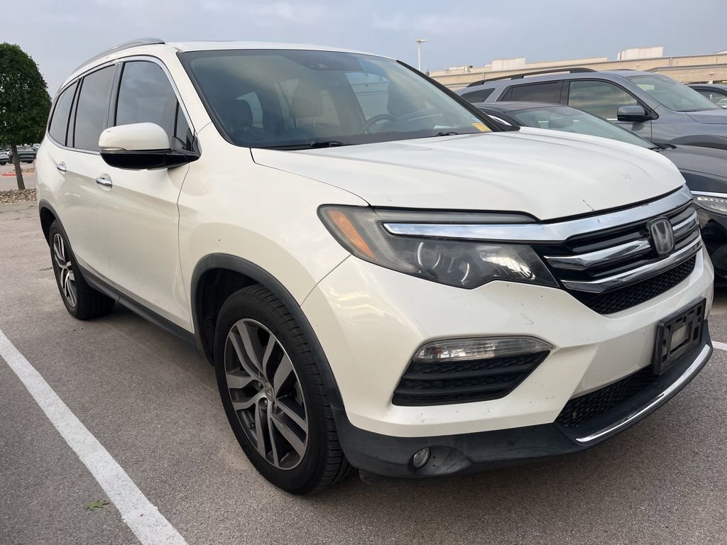 Used 2016 Honda Pilot Elite image 2