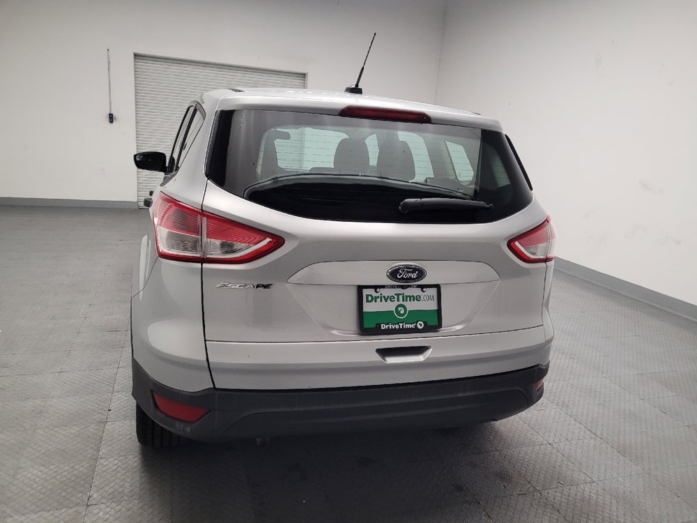 Used 2016 Ford Escape S image 6