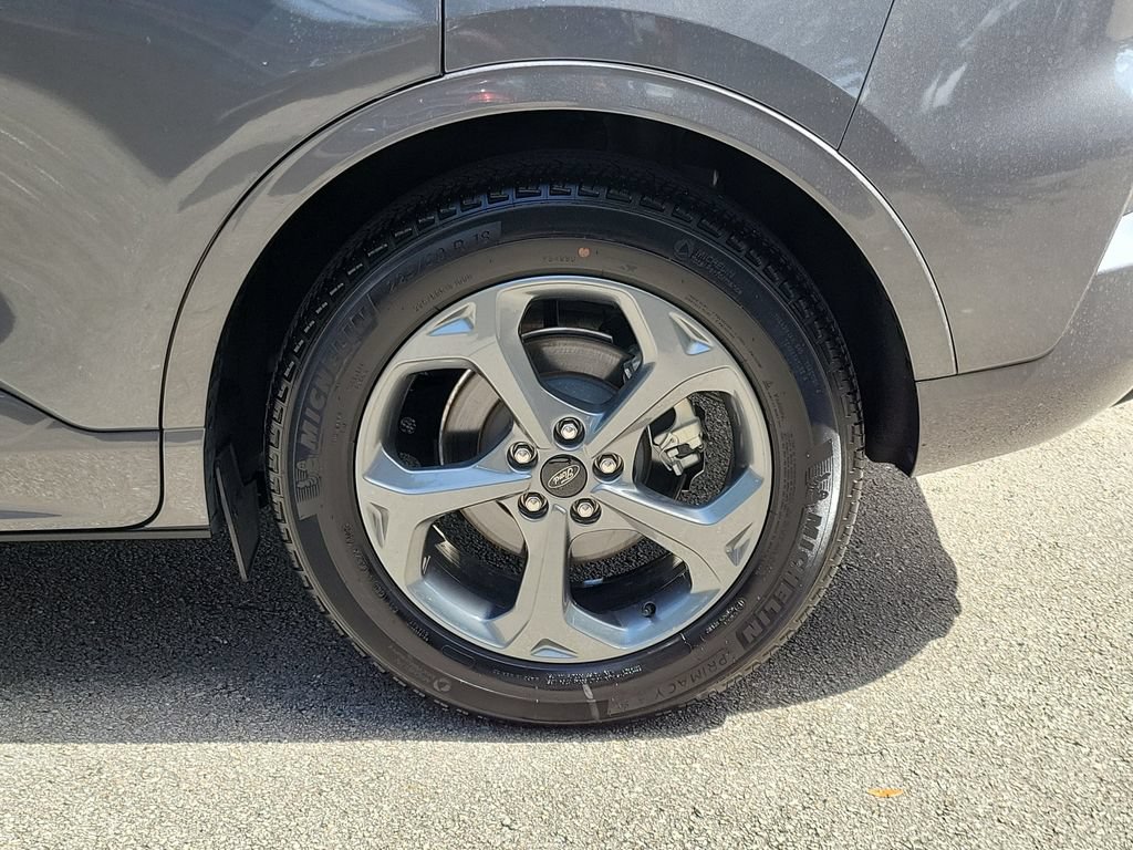 Certified 2023 Ford Escape ST-Line w/ Tech Pack #1 FWD image 5