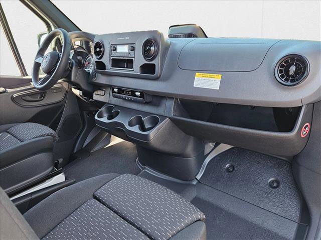 New 2025 Mercedes-Benz Sprinter 2500 image 14