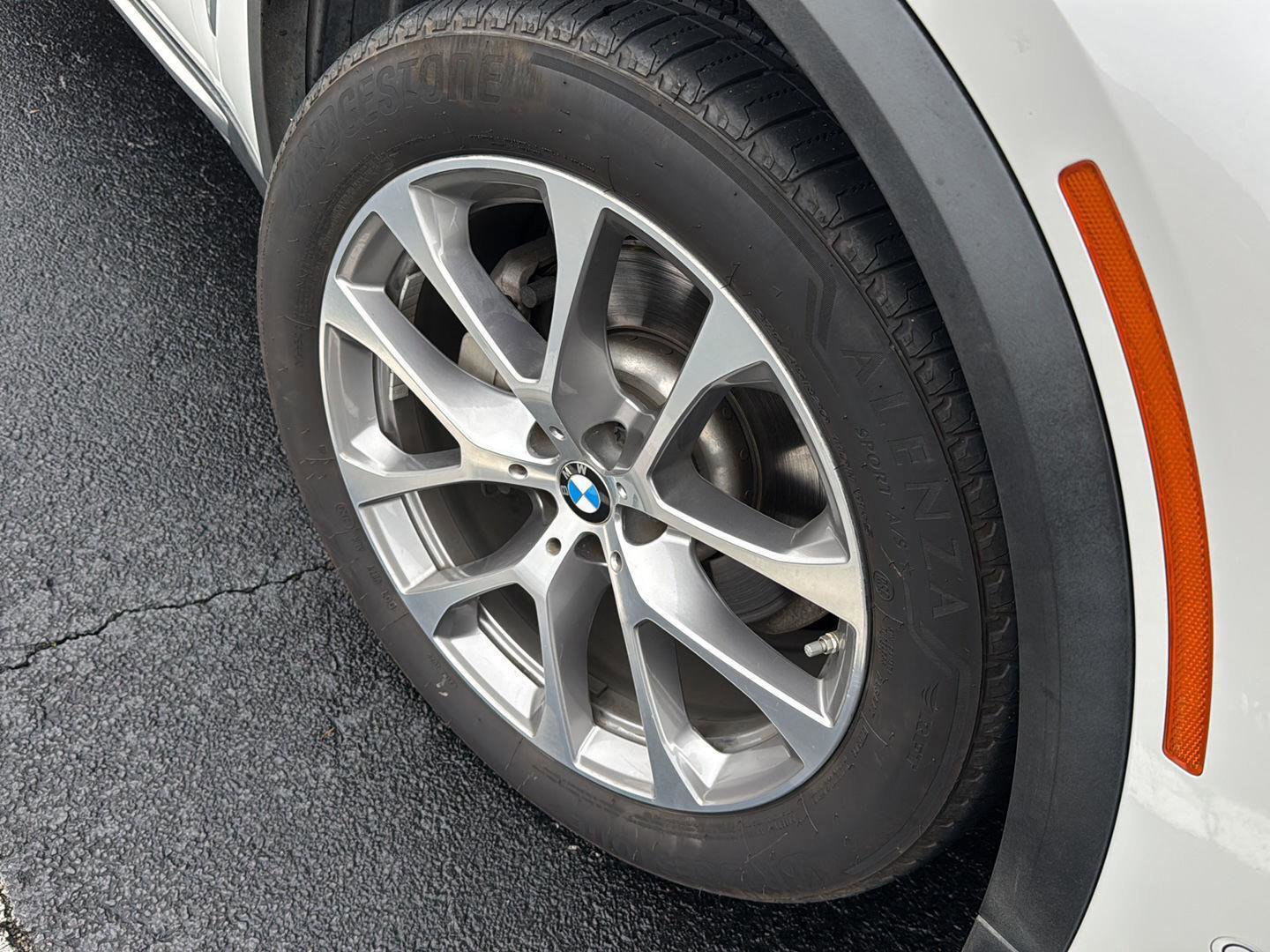 Used 2019 BMW X5 xDrive40i w/ Premium Package 2 image 7