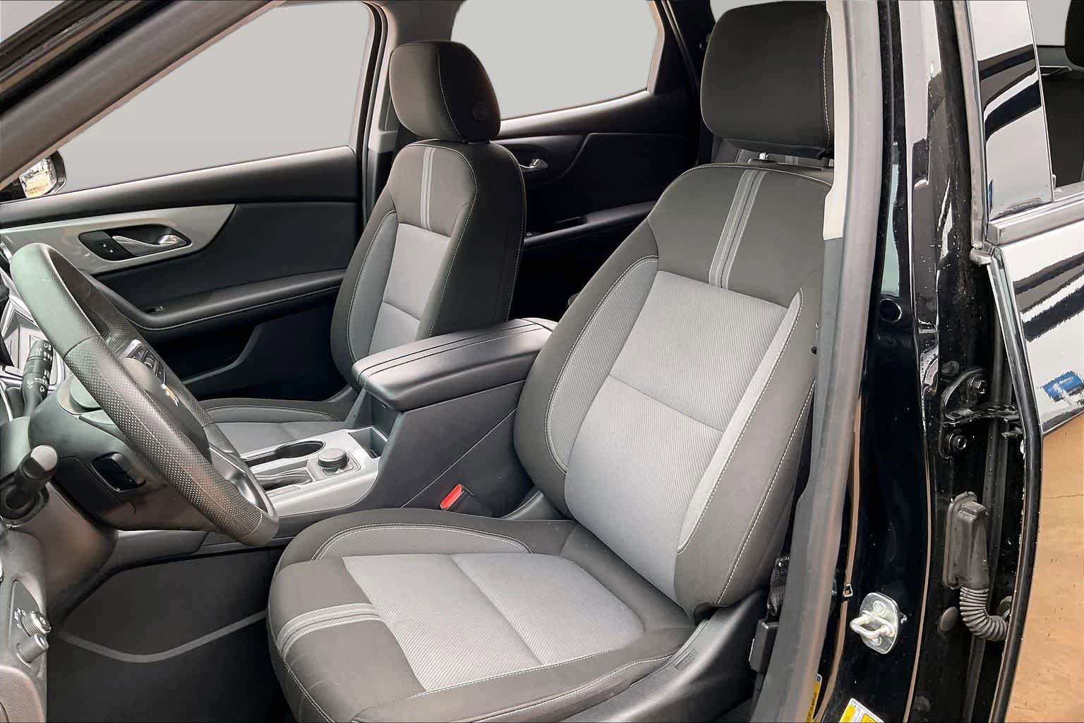 Certified 2023 Chevrolet Blazer LT w/ Convenience Package FWD image 9