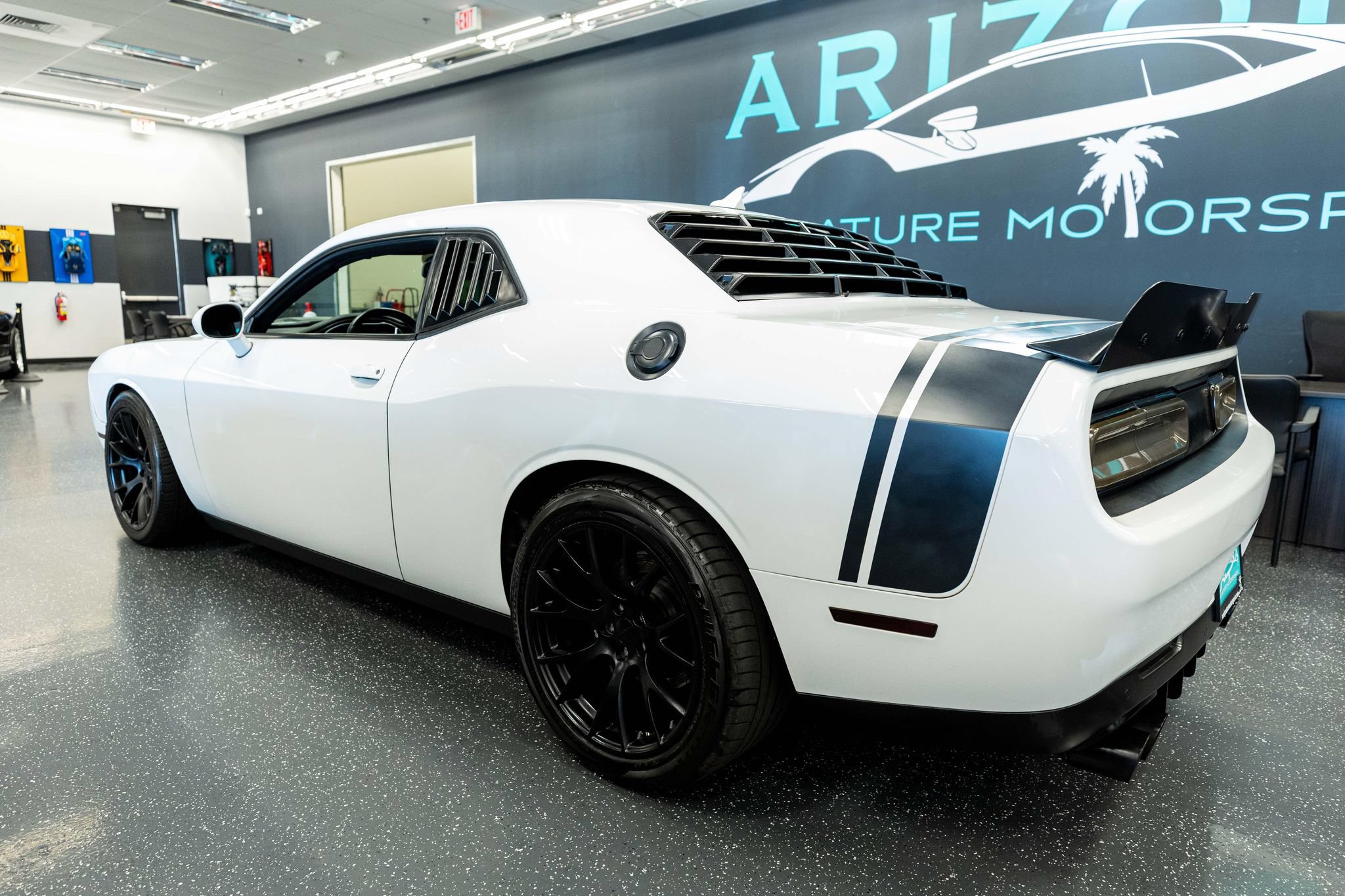 Used 2016 Dodge Challenger R/T Scat Pack RWD image 9