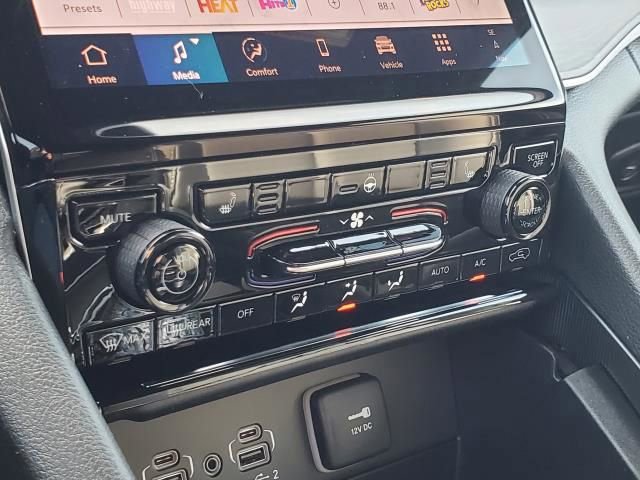 New 2025 Jeep Grand Cherokee L Limited image 21