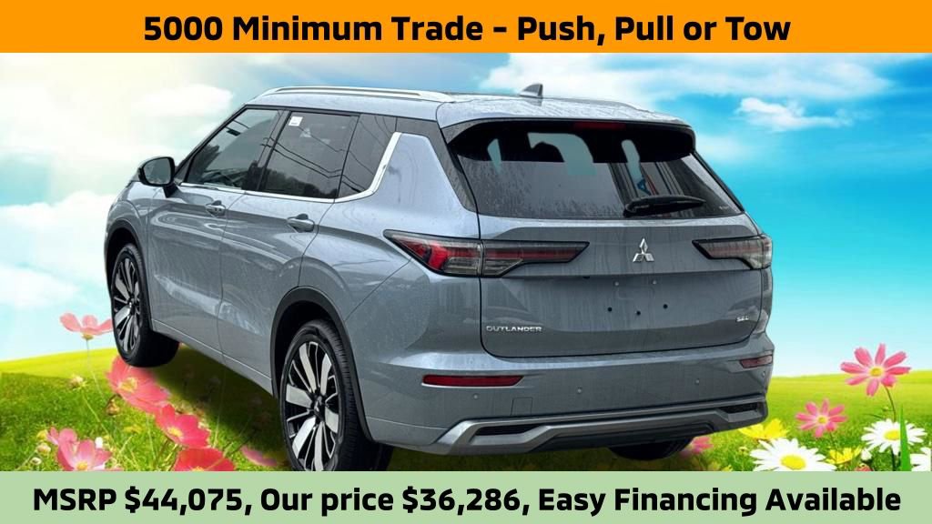 New 2026 Mitsubishi Outlander SEL image 4