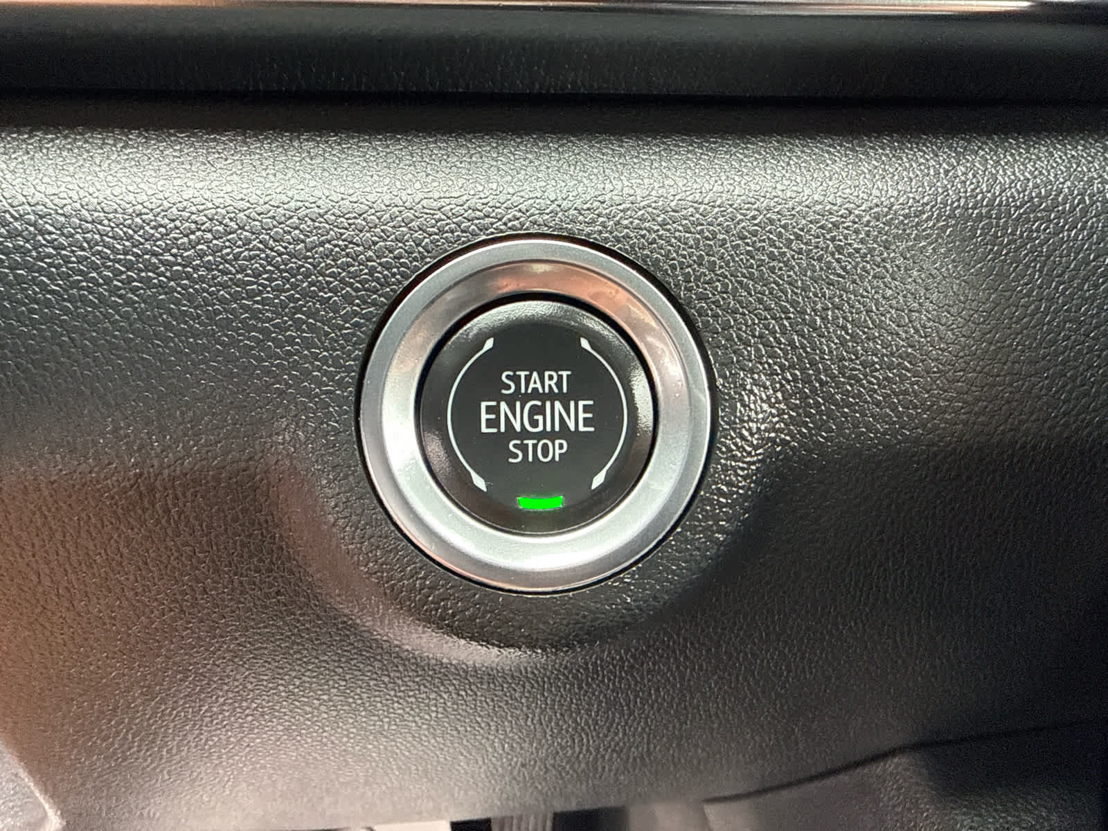 Certified 2026 GMC Terrain Elevation w/ Technology Package II AWD/4WD image 19