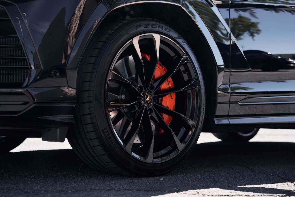 Used 2022 Lamborghini Urus image 7