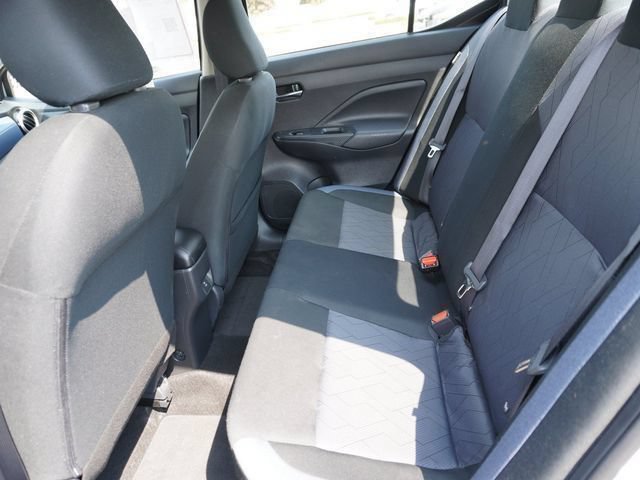 Used 2025 Nissan Versa SV FWD image 11