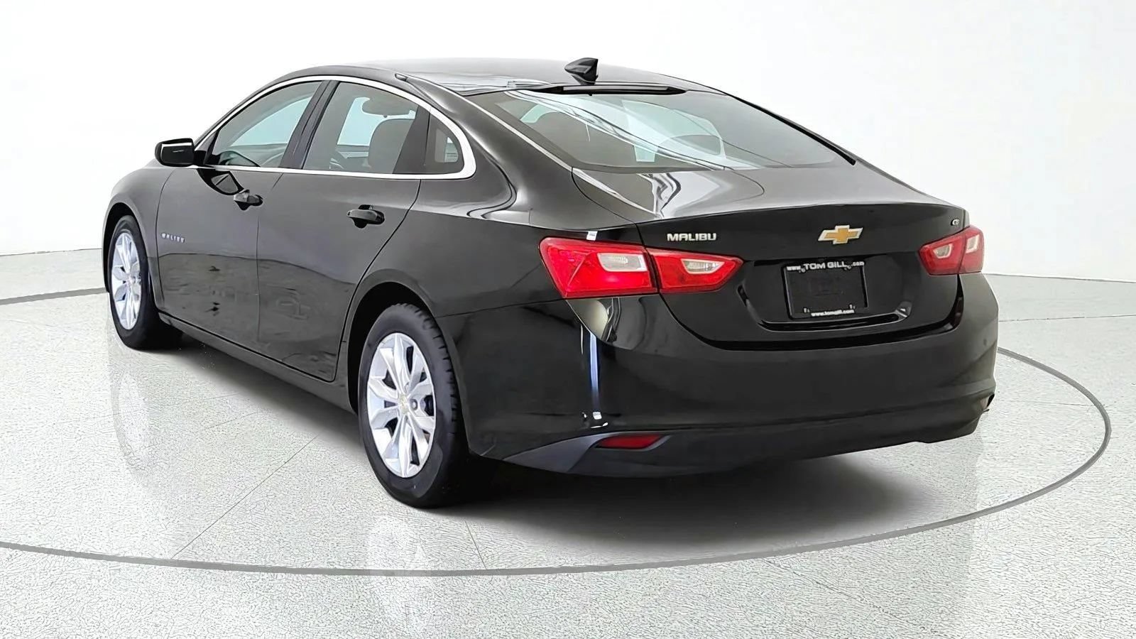 Used 2025 Chevrolet Malibu LT FWD image 7