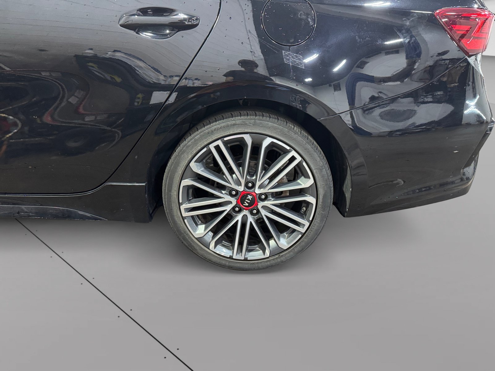 Used 2021 Kia Forte GT FWD image 14
