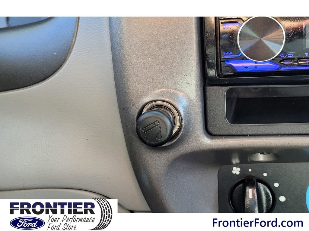 Used 2001 MAZDA B-Series Pickup 2WD Cab Plus B3000 image 24