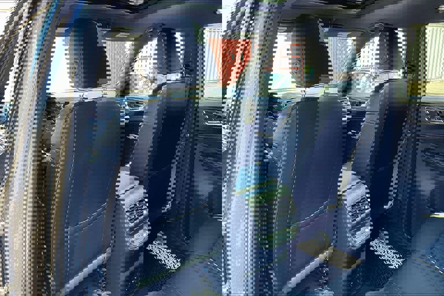 Used 2024 Volkswagen Atlas Cross Sport SEL Premium R-Line image 22