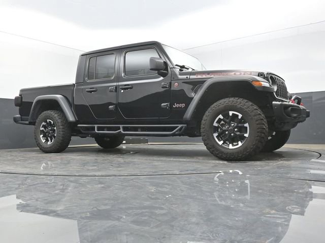Used 2024 Jeep Gladiator Rubicon w/ Technology Group AWD/4WD image 44