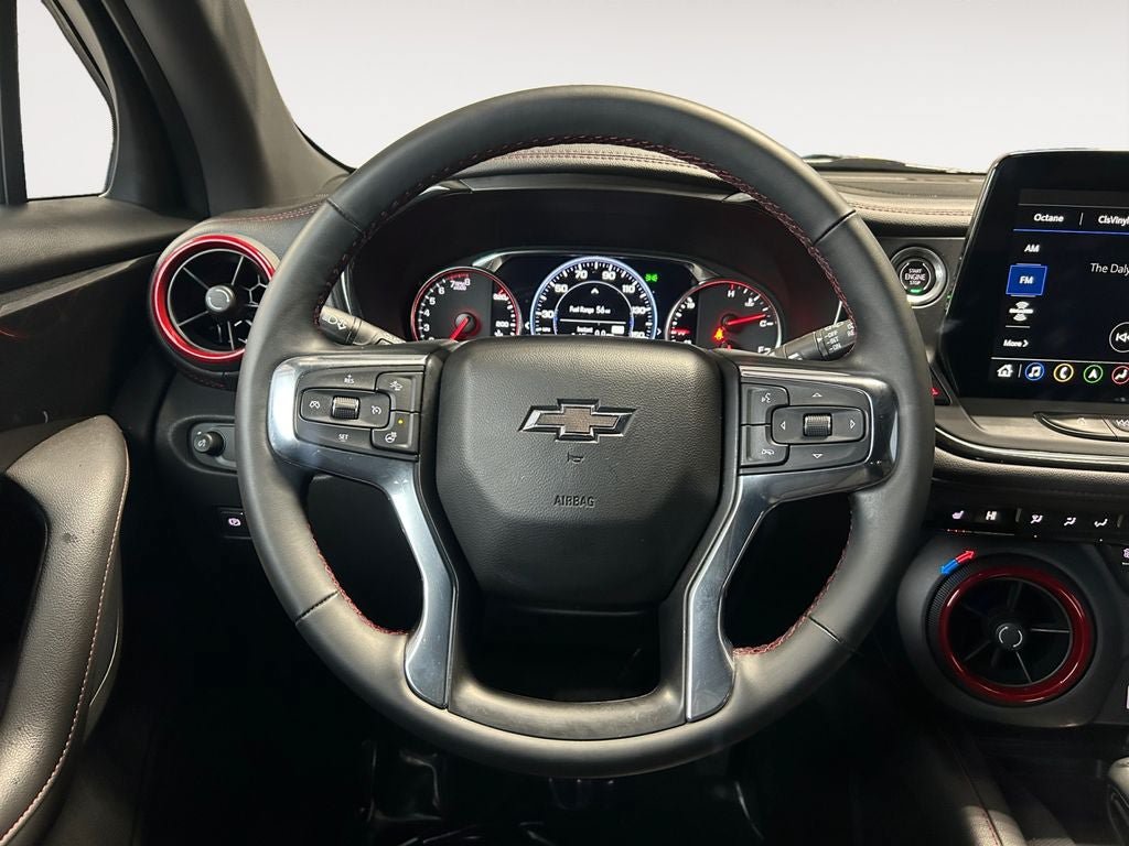 Used 2023 Chevrolet Blazer RS FWD image 14