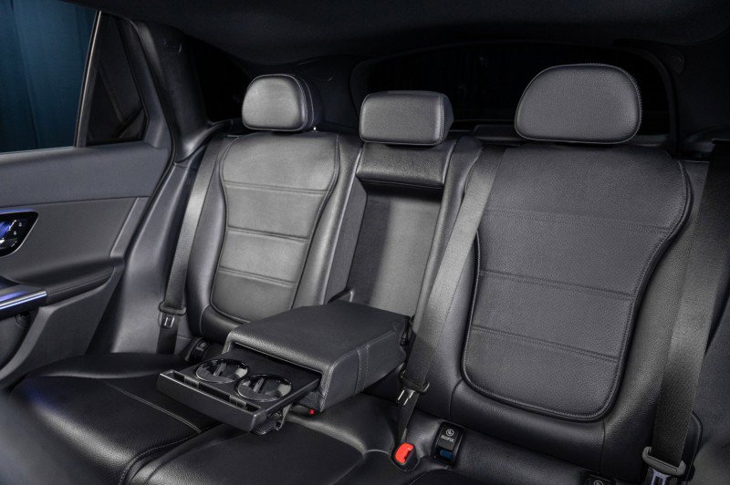 New 2026 Mercedes-Benz GLC 300 image 28