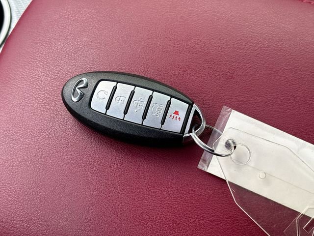 Used 2018 INFINITI Q60 3.0t Sport image 28