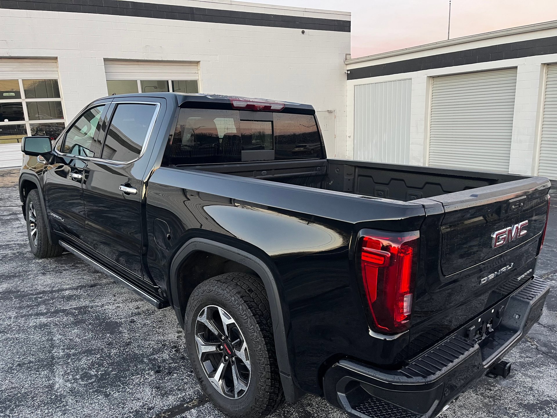 Used 2024 GMC Sierra 1500 Denali w/ Denali Reserve Package image 19