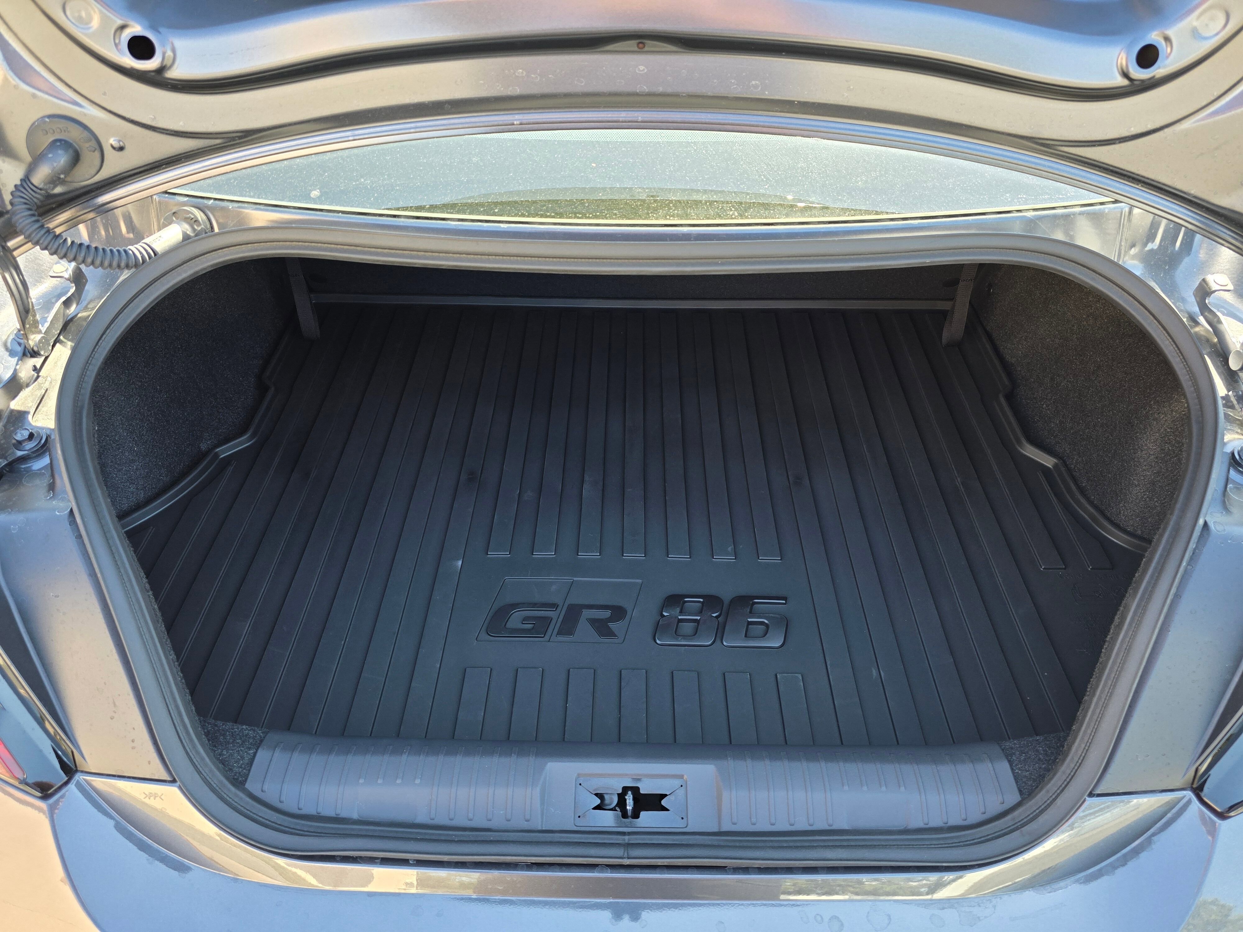 Used 2025 Toyota GR86 Premium w/ ALL Weather Mat Package (TMS) RWD image 58