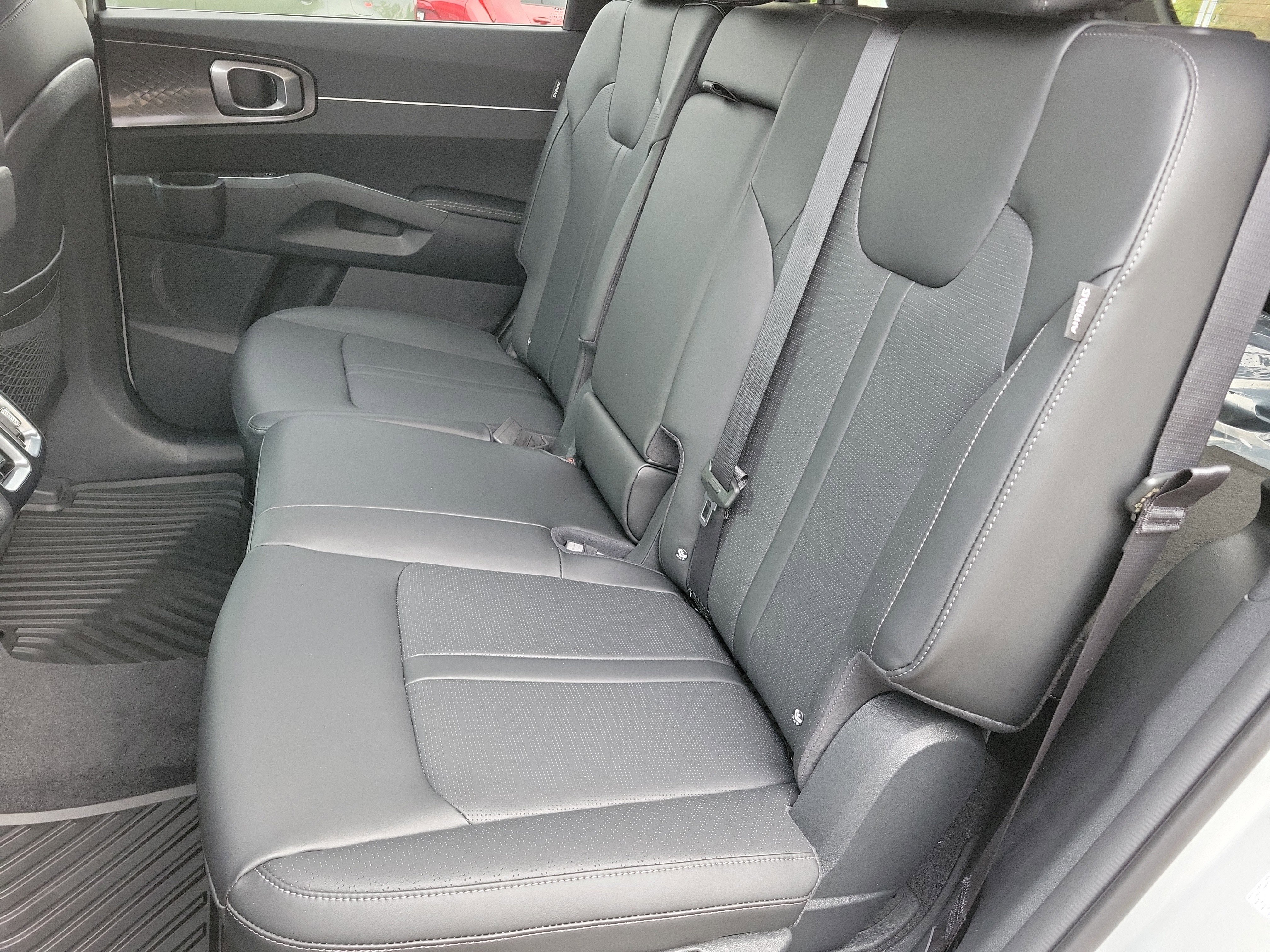 New 2026 Kia Sorento S image 7