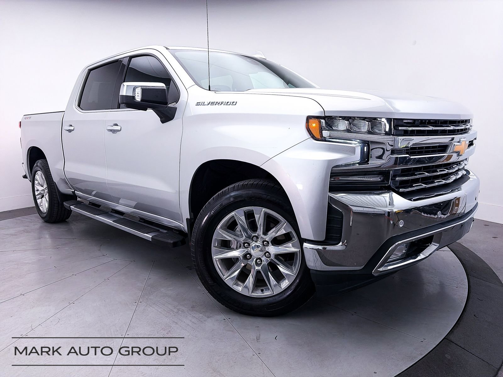 Used 2019 Chevrolet Silverado 1500 LTZ w/ LTZ Premium Package AWD/4WD image 1