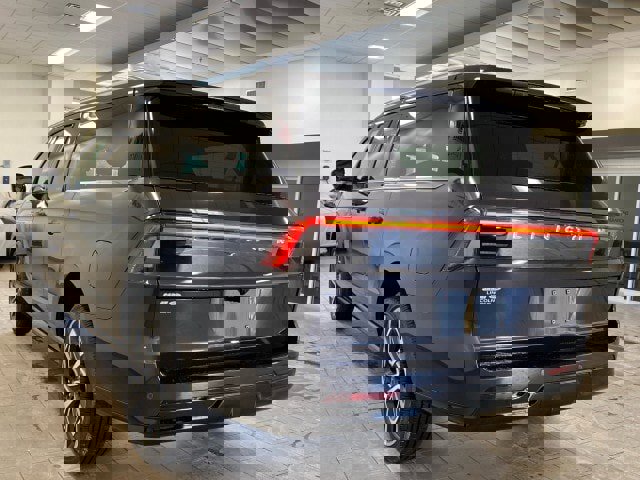 New 2026 Lincoln Navigator L Reserve image 12