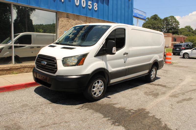 Used 2016 Ford Transit 250 130 Low Roof RWD image 3