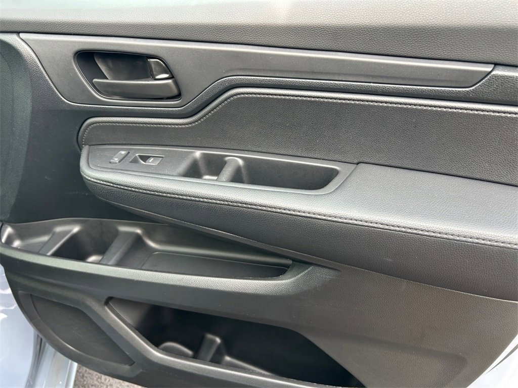 Used 2023 Honda Odyssey Sport image 18