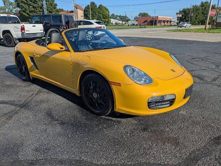 Used 2005 Porsche Boxster RWD image 8