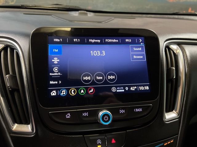 Used 2024 Chevrolet Malibu LT image 30