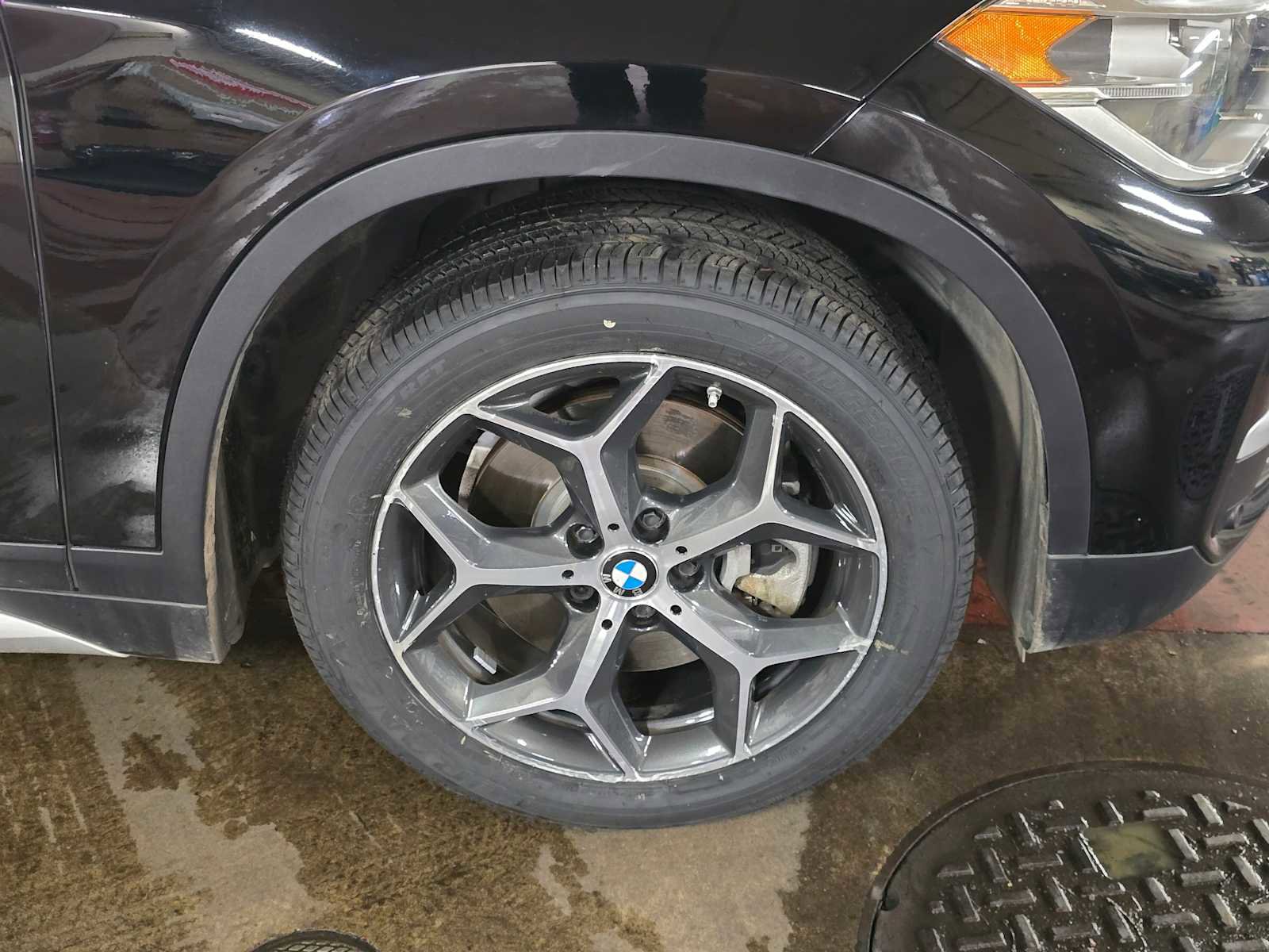 Used 2019 BMW X1 xDrive28i w/ Convenience Package image 9