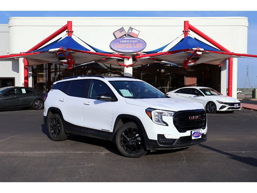 Used 2023 GMC Terrain SLE w/ Driver Convenience Package FWD image 1