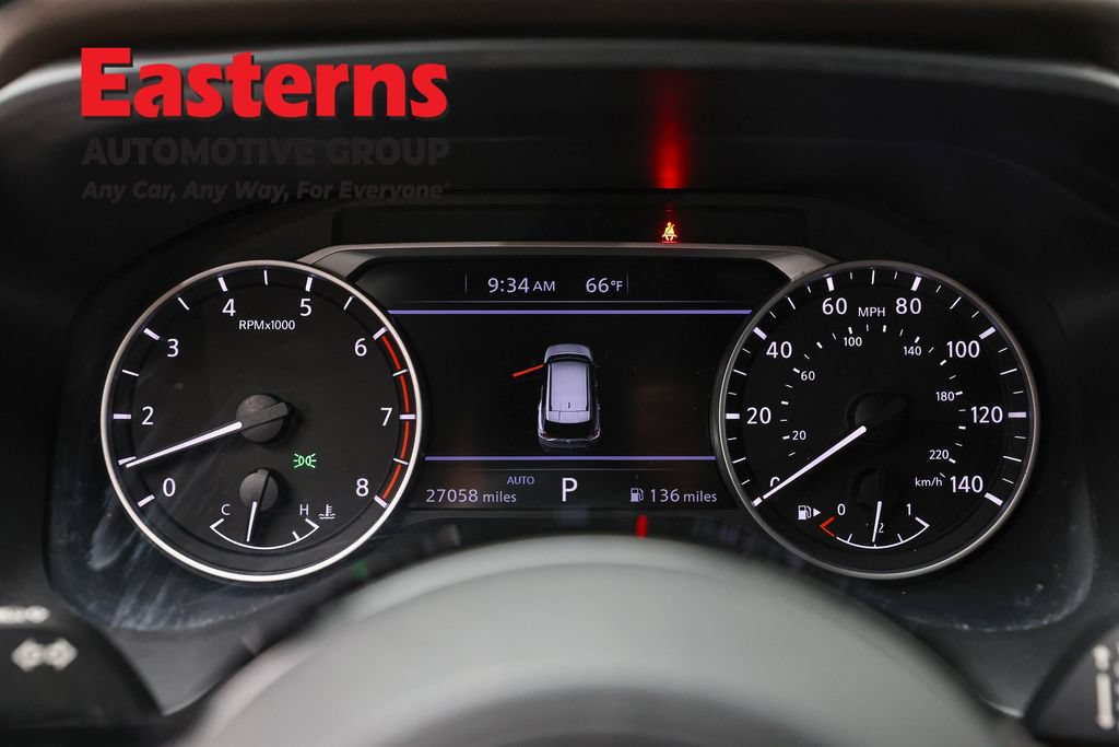Used 2023 Nissan Rogue SV AWD/4WD image 17