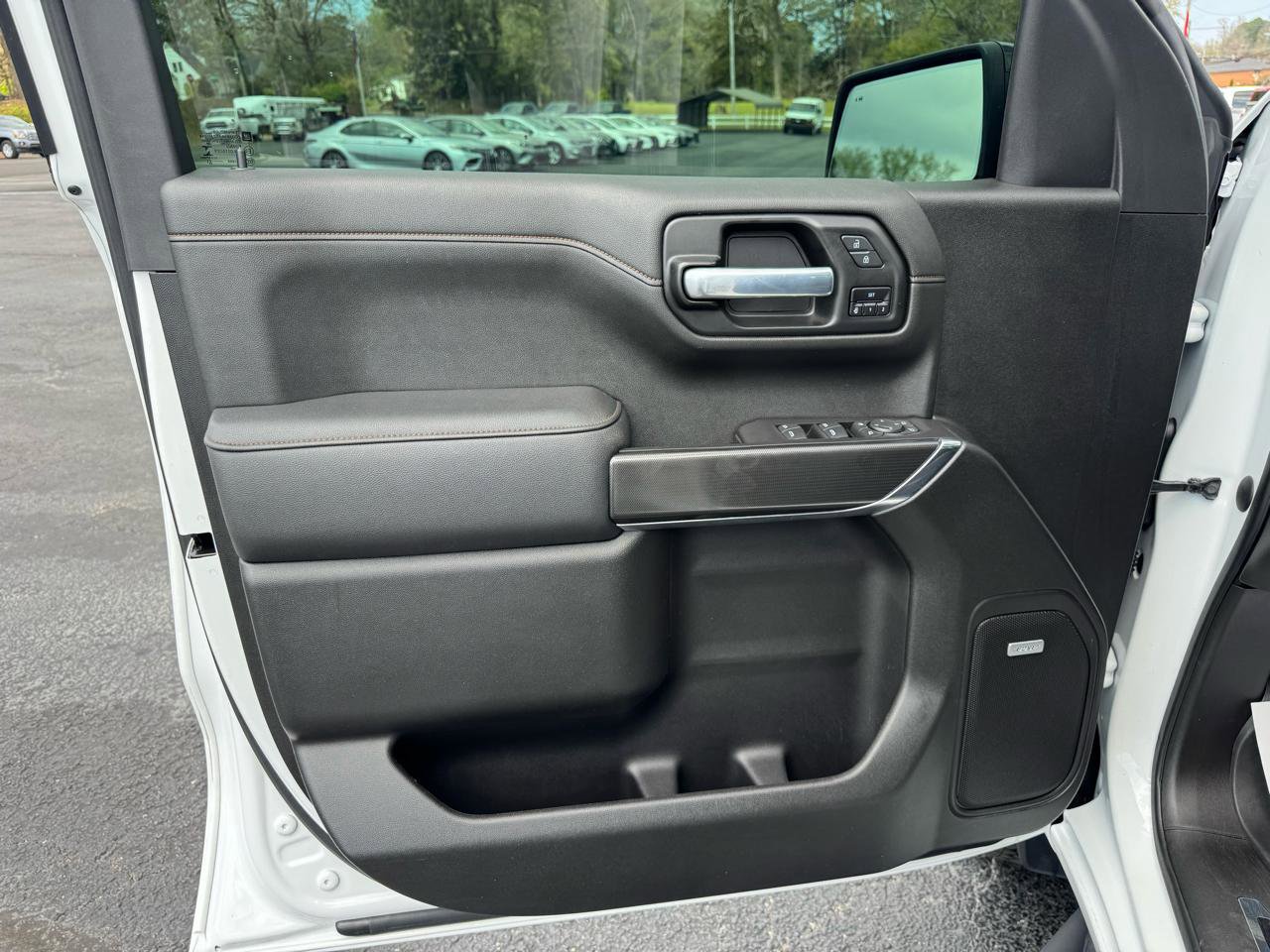 Used 2021 GMC Sierra 1500 AT4 w/ AT4 Value Package image 17