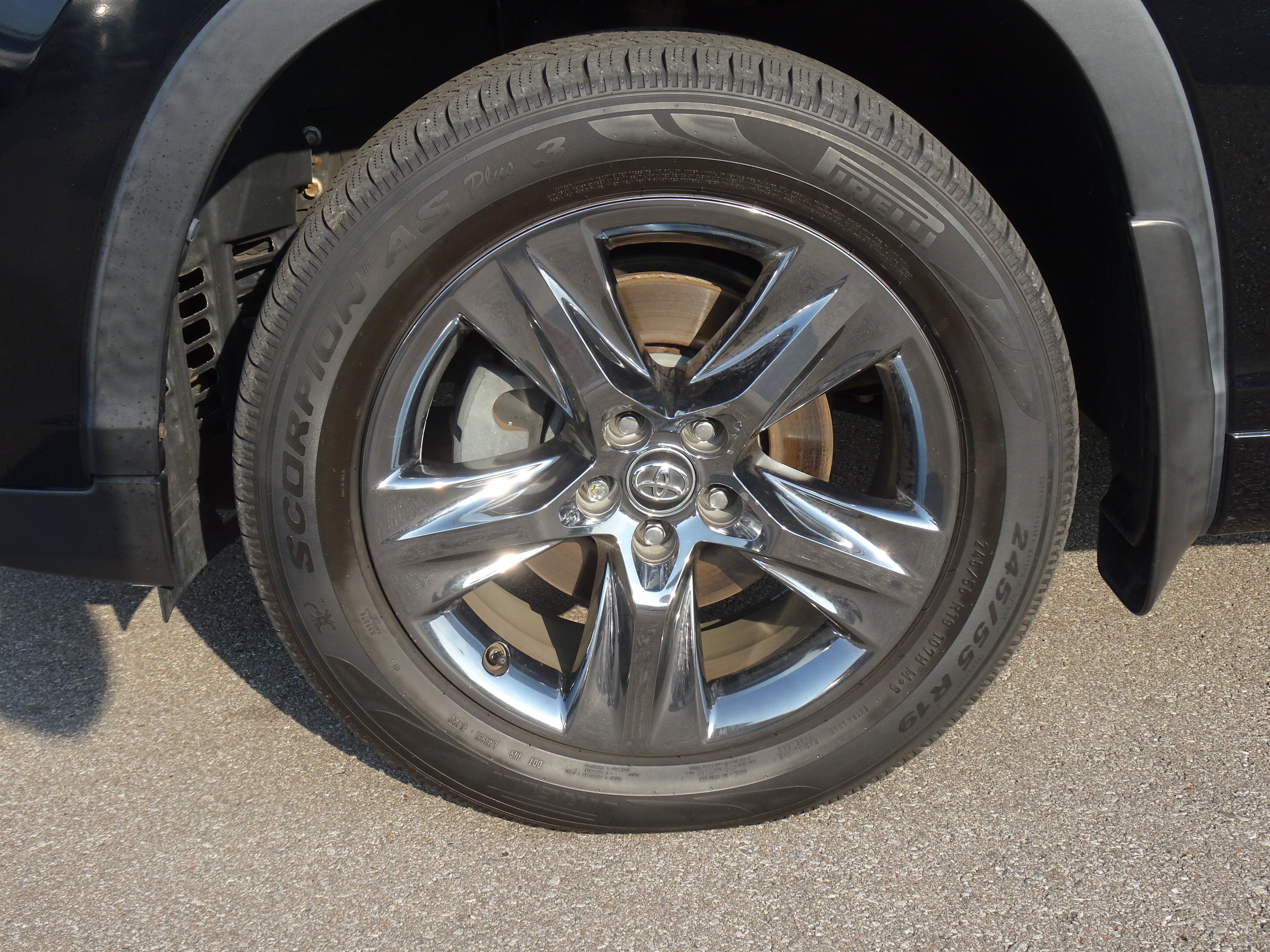 Used 2018 Toyota Highlander Limited Platinum w/ Protection Package #3 AWD/4WD image 31