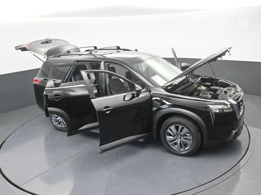 Used 2024 Nissan Pathfinder SV FWD image 74