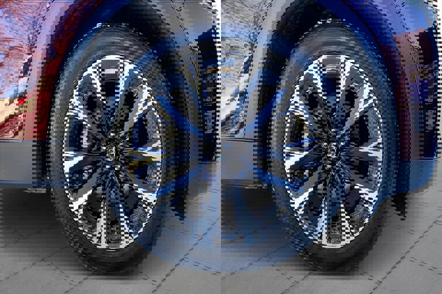 Used 2024 MAZDA CX-90 Plug-In Hybrid w/ Premium Pkg image 11