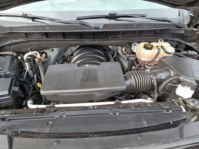 Used 2022 Chevrolet Suburban LT image 35