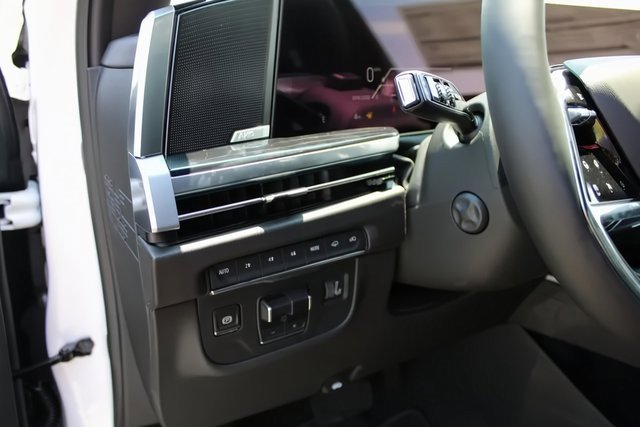 New 2025 Cadillac Escalade ESV Sport w/ Touring Package image 24