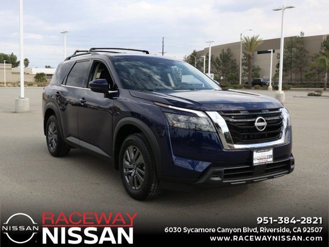 New 2025 Nissan Pathfinder SV