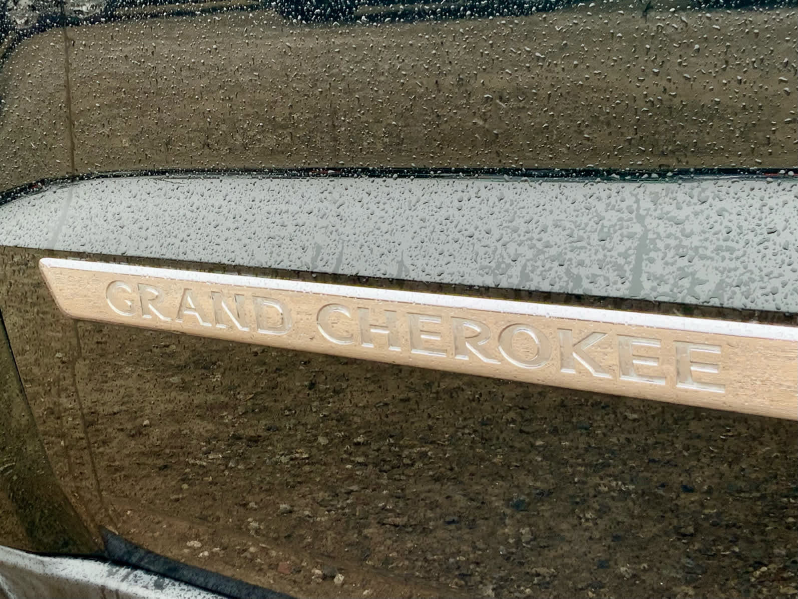 Used 2012 Jeep Grand Cherokee Laredo image 18