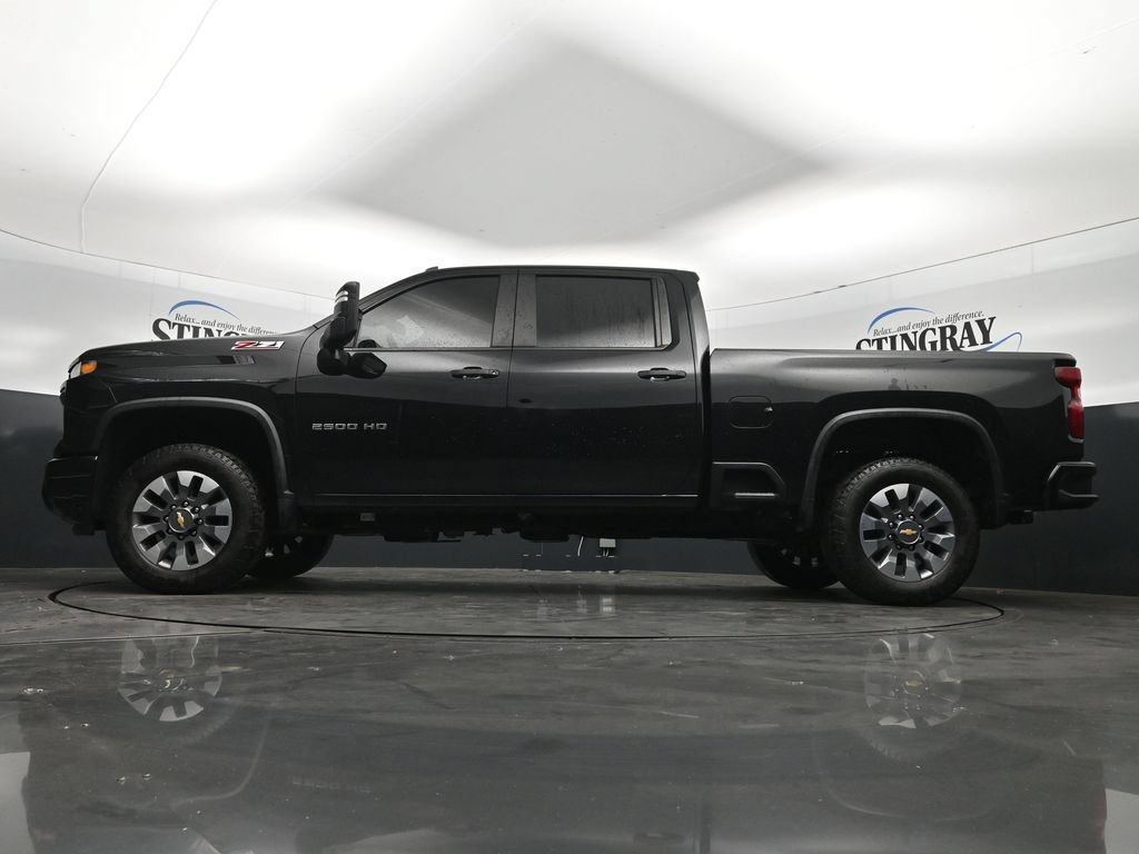 Used 2024 Chevrolet Silverado 2500 Custom w/ Custom Value Package AWD/4WD image 29