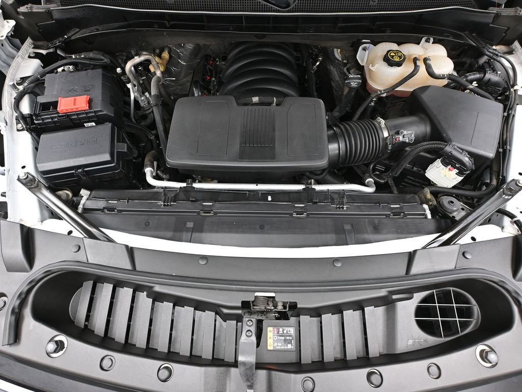 Used 2023 Chevrolet Suburban Premier image 61