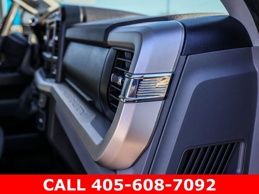 Used 2023 Ford F350 XLT AWD/4WD image 20