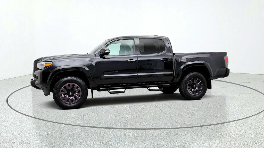 Used 2021 Toyota Tacoma Limited w/ Nightshade Package AWD/4WD image 8