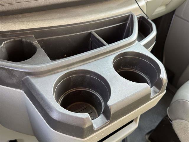 Used 2022 Ford E-450 and Econoline 450 Super Duty w/ Power Windows & Locks Group image 19