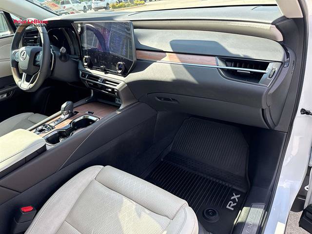 Used 2023 Lexus RX 350 FWD w/ Cold Area Package image 13