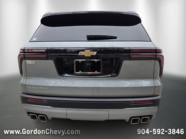 New 2026 Chevrolet Traverse LT w/ LPO, Floor Liner Package image 5