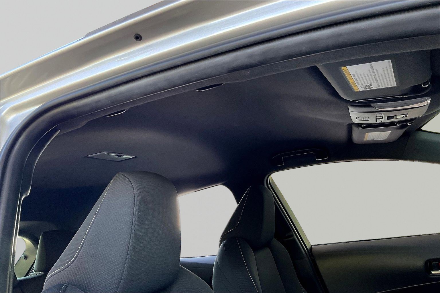 Used 2020 Toyota Corolla SE FWD image 26